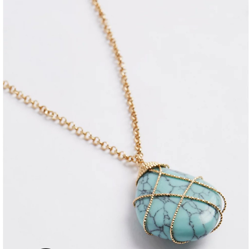 Torrid Faux Turquoise Wrapped Stone Necklace - Gold Tone Nwt 9$